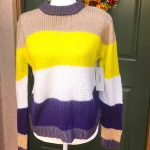 Knitted Sweater NWT
